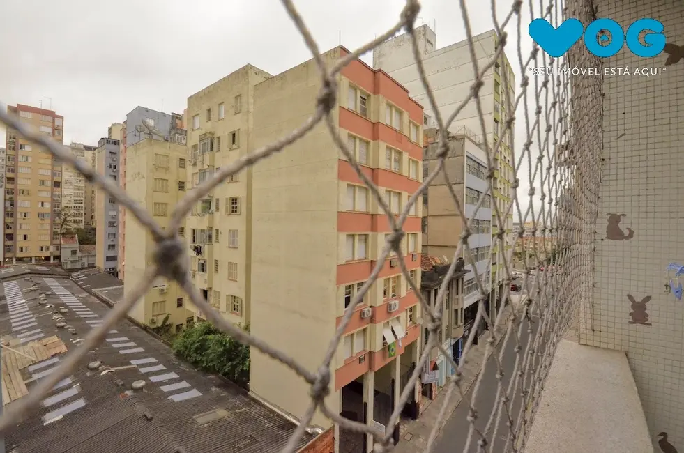 Apartamento com 3 quartos à venda, 97m2 em Centro Histórico, Porto Alegre - RS - imagem 9 Foto 9 de Apartamento com 3 quartos à venda, 97m2 em Centro Histórico, Porto Alegre - RS