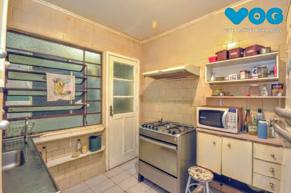 Apartamento com 3 quartos à venda, 97m2 em Centro Histórico, Porto Alegre - RS - imagem 6 Foto 6 de Apartamento com 3 quartos à venda, 97m2 em Centro Histórico, Porto Alegre - RS