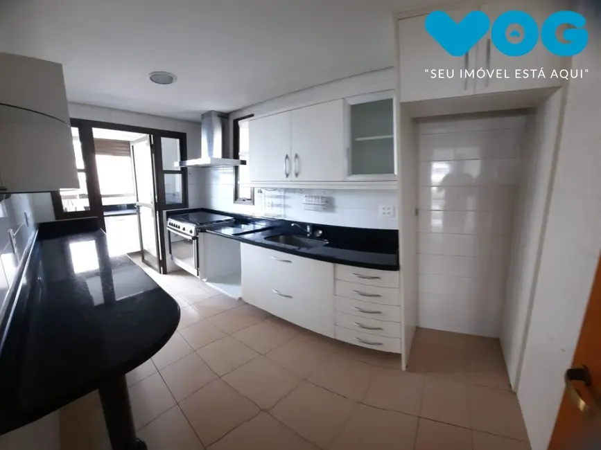 Foto 9 de Apartamento com 3 quartos à venda, 143m2 em Três Figueiras, Porto Alegre - RS