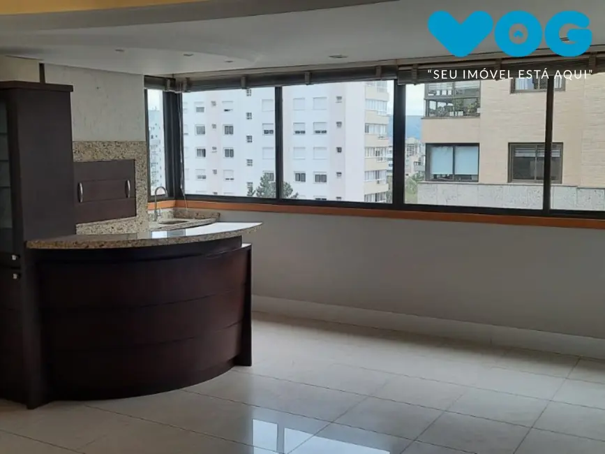 Foto 2 de Apartamento com 3 quartos à venda, 143m2 em Três Figueiras, Porto Alegre - RS