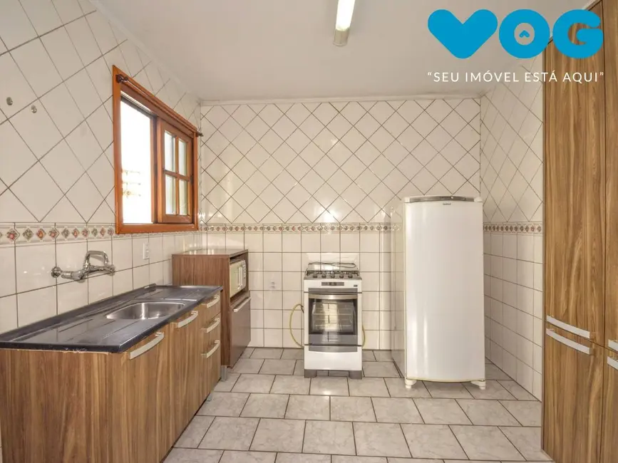 Apartamento com 2 quartos à venda, 61m2 em Passo da Areia, Porto Alegre - RS - imagem 7 Foto 7 de Apartamento com 2 quartos à venda, 61m2 em Passo da Areia, Porto Alegre - RS