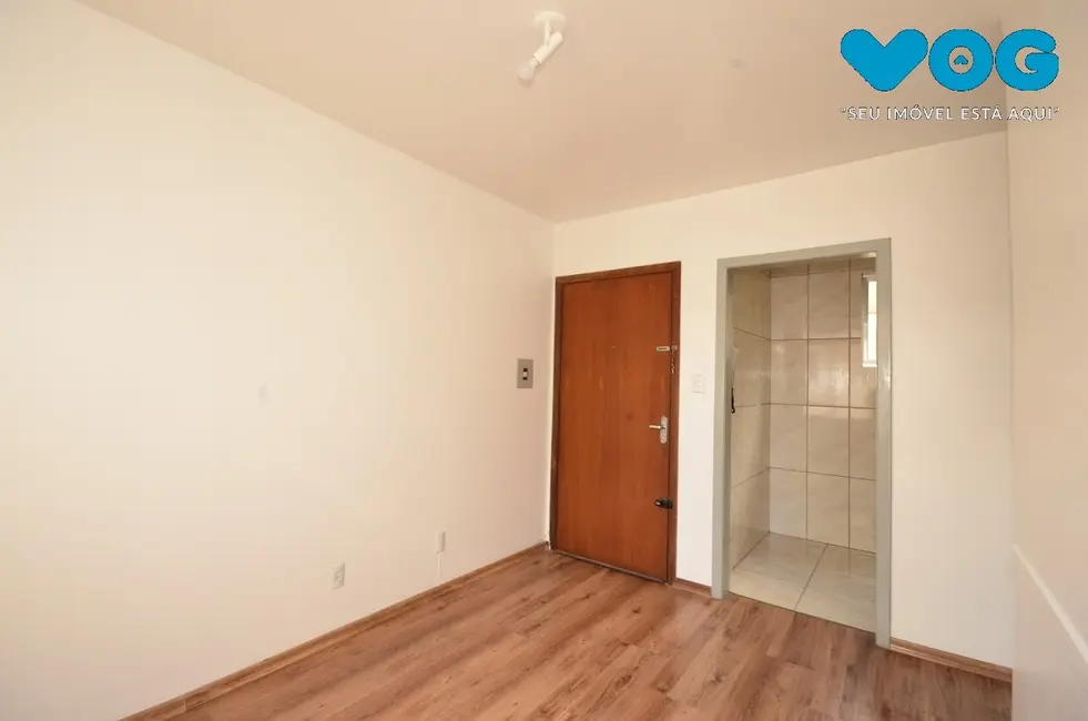 Foto 3 de Apartamento com 1 quarto à venda, 33m2 em Passo da Areia, Porto Alegre - RS