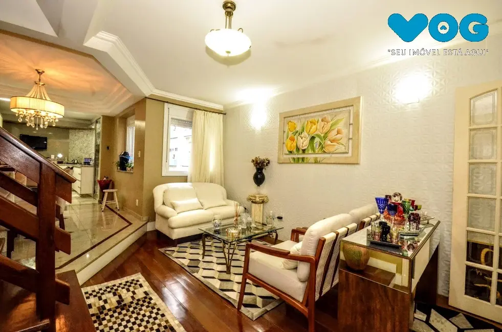 Casa com 4 quartos à venda, 220m2 em Centro Histórico, Porto Alegre - RS - imagem 3 Foto 3 de Casa com 4 quartos à venda, 220m2 em Centro Histórico, Porto Alegre - RS
