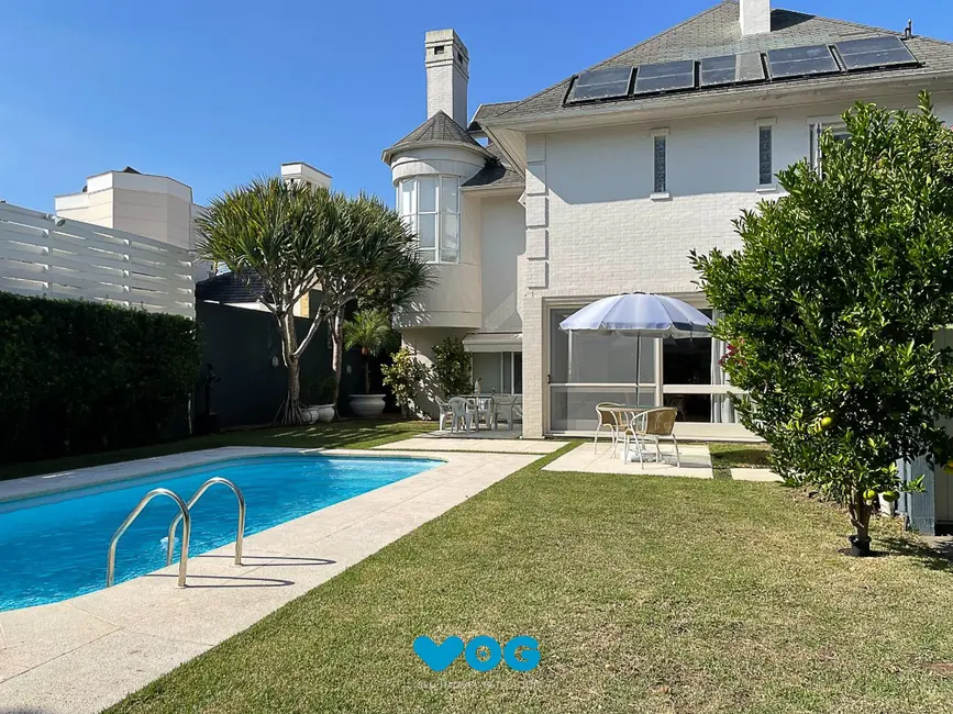 Casa com 4 quartos à venda, 645m2 em Chácara das Pedras, Porto Alegre - RS - imagem 6 Foto 6 de Casa com 4 quartos à venda, 645m2 em Chácara das Pedras, Porto Alegre - RS