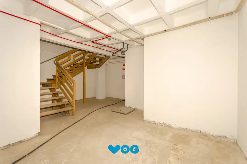 Loja à venda e para alugar, 144m2 em Vila Ipiranga, Porto Alegre - RS - imagem 5 Foto 5 de Loja à venda e para alugar, 144m2 em Vila Ipiranga, Porto Alegre - RS