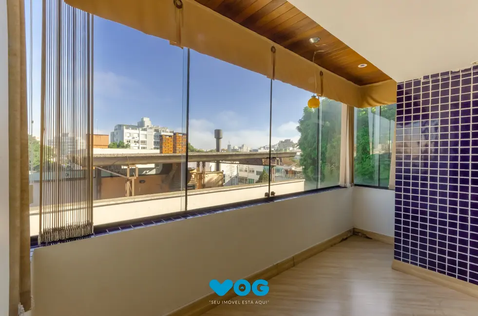 Apartamento com 2 quartos à venda, 135m2 em Petrópolis, Porto Alegre - RS - imagem 5 Foto 5 de Apartamento com 2 quartos à venda, 135m2 em Petrópolis, Porto Alegre - RS