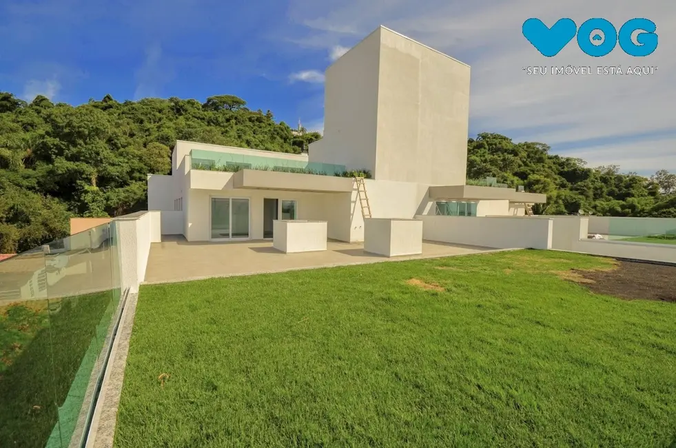 Foto 2 de Apartamento com 3 quartos à venda, 230m2 em Santa Tereza, Porto Alegre - RS