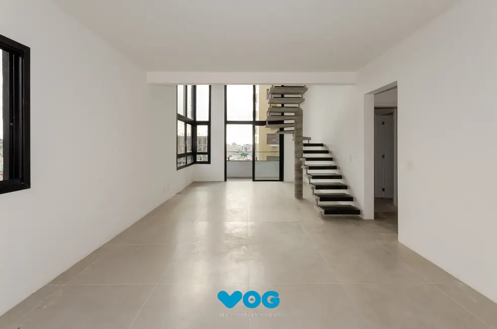 Apartamento com 2 quartos à venda, 168m2 em Petrópolis, Porto Alegre - RS - imagem 1 Foto 1 de Apartamento com 2 quartos à venda, 168m2 em Petrópolis, Porto Alegre - RS