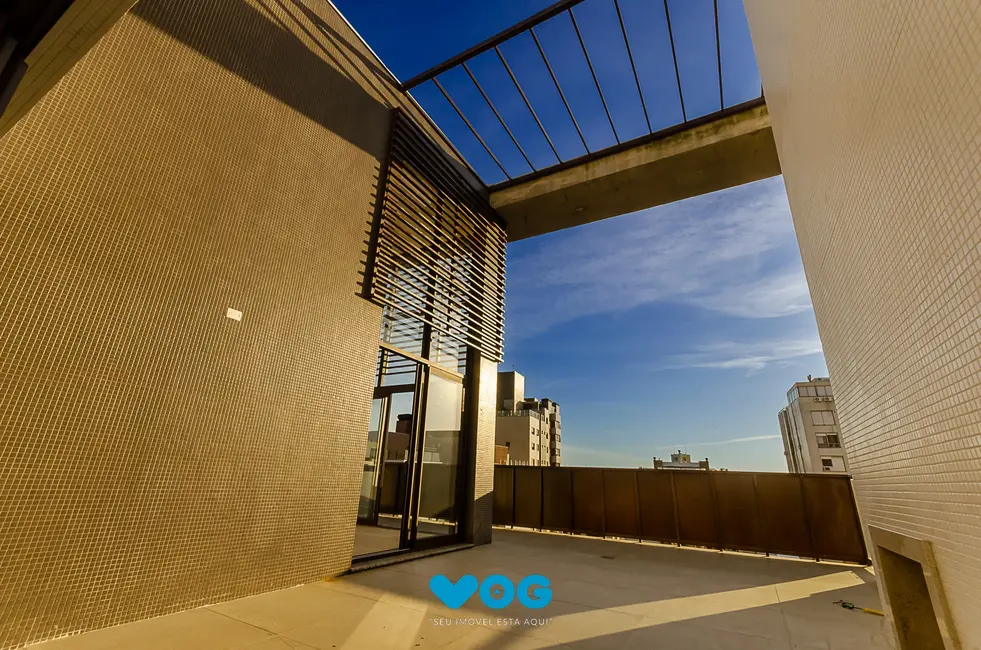 Foto 3 de Apartamento com 3 quartos à venda, 297m2 em Rio Branco, Porto Alegre - RS