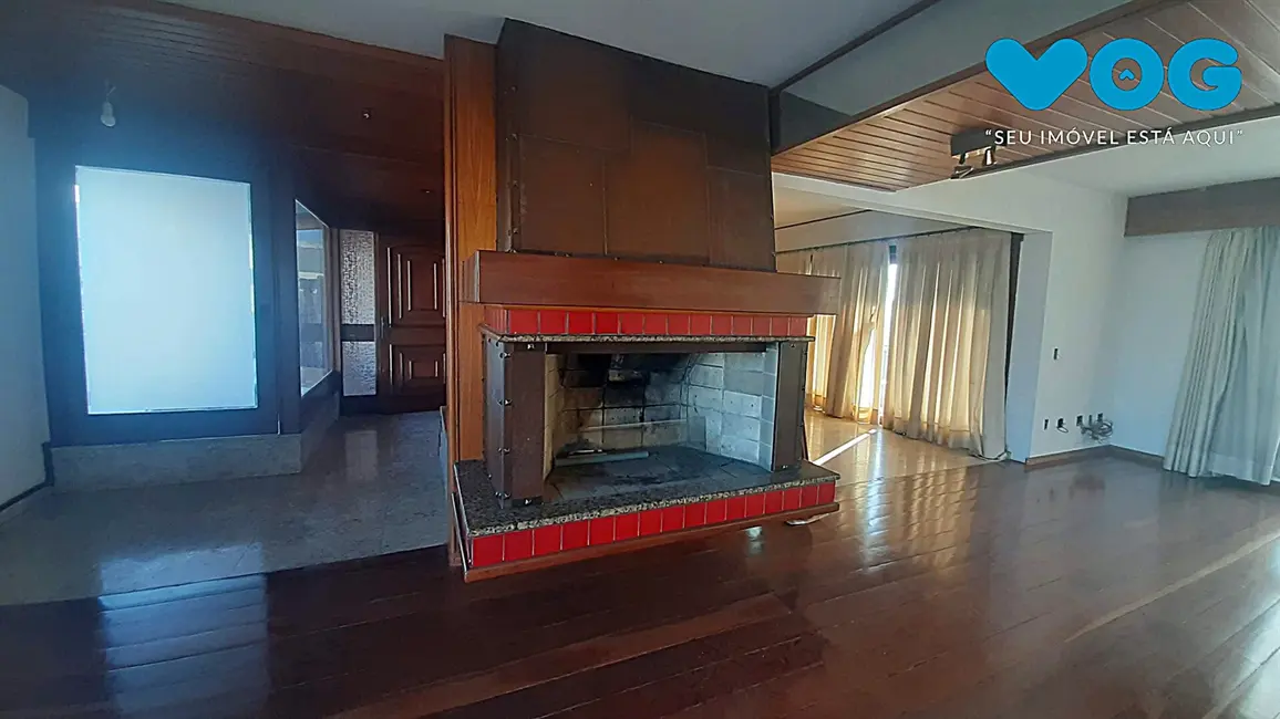 Apartamento com 4 quartos à venda, 367m2 em Moinhos de Vento, Porto Alegre - RS - imagem 5 Foto 5 de Apartamento com 4 quartos à venda, 367m2 em Moinhos de Vento, Porto Alegre - RS