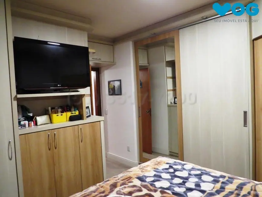 Foto 9 de Apartamento com 2 quartos à venda, 180m2 em Jardim Itu, Porto Alegre - RS