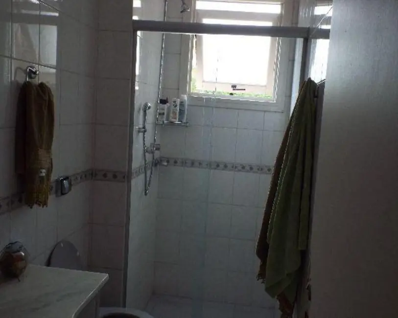Apartamento com 3 quartos à venda, 169m2 em Passo da Areia, Porto Alegre - RS - imagem 9 Foto 9 de Apartamento com 3 quartos à venda, 169m2 em Passo da Areia, Porto Alegre - RS
