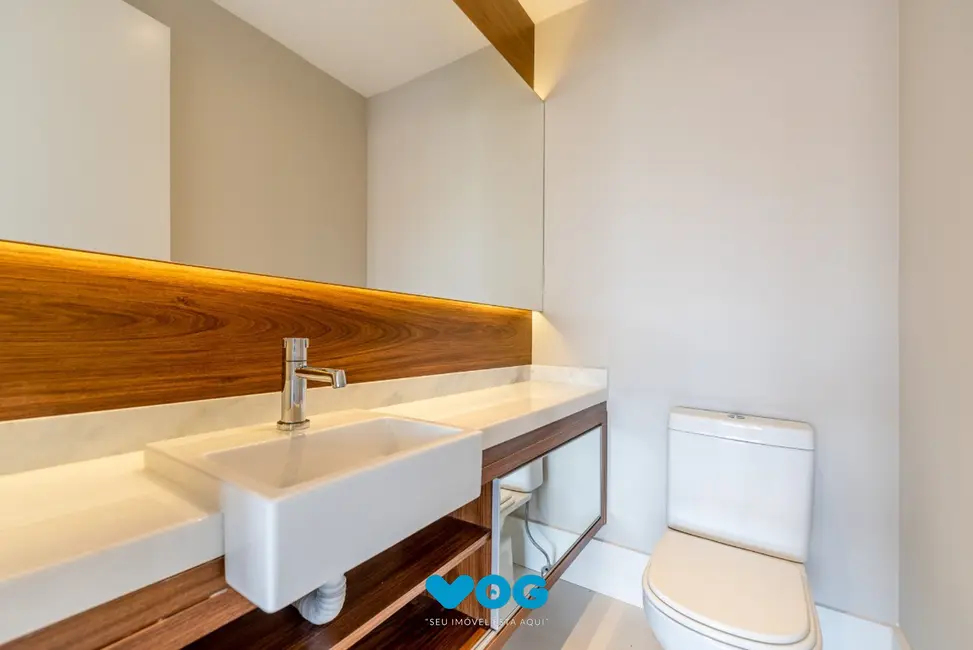 Apartamento com 3 quartos à venda, 121m2 em Petrópolis, Porto Alegre - RS - imagem 7 Foto 7 de Apartamento com 3 quartos à venda, 121m2 em Petrópolis, Porto Alegre - RS