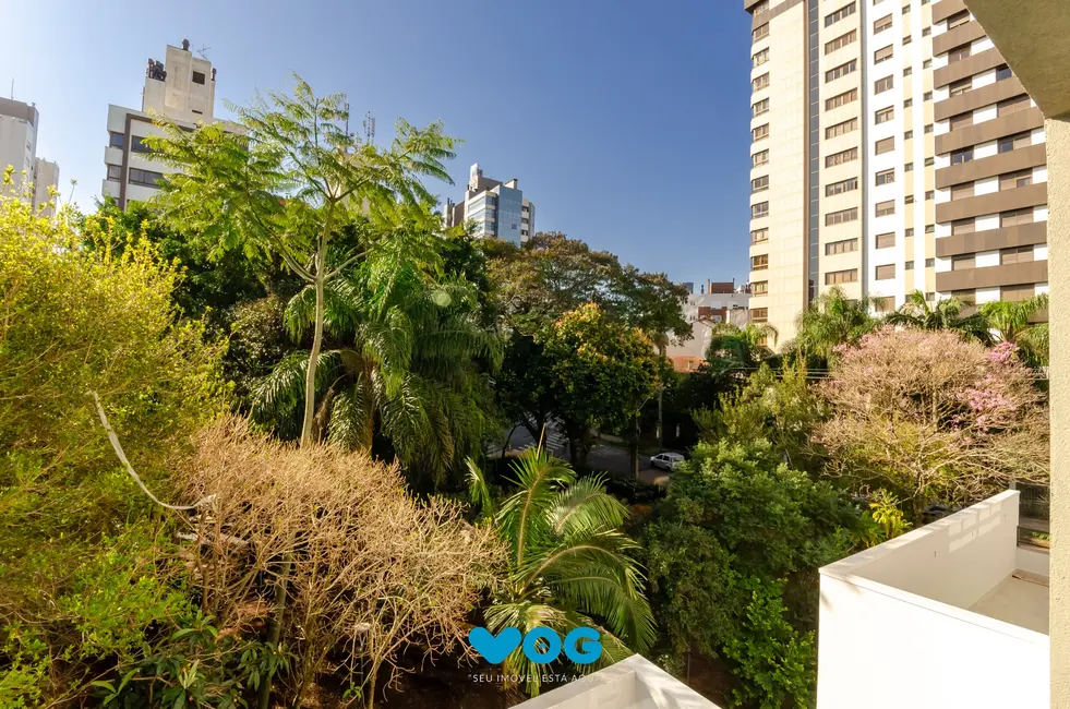 Apartamento com 2 quartos à venda, 80m2 em Petrópolis, Porto Alegre - RS - imagem 6 Foto 6 de Apartamento com 2 quartos à venda, 80m2 em Petrópolis, Porto Alegre - RS