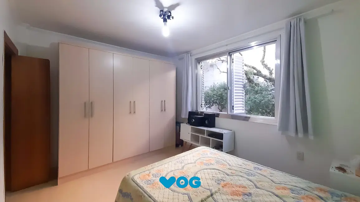 Apartamento com 2 quartos à venda, 53m2 em Passo da Areia, Porto Alegre - RS - imagem 9 Foto 9 de Apartamento com 2 quartos à venda, 53m2 em Passo da Areia, Porto Alegre - RS