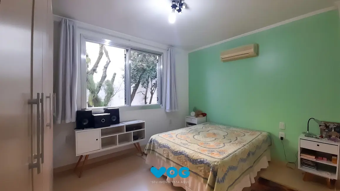 Apartamento com 2 quartos à venda, 53m2 em Passo da Areia, Porto Alegre - RS - imagem 8 Foto 8 de Apartamento com 2 quartos à venda, 53m2 em Passo da Areia, Porto Alegre - RS