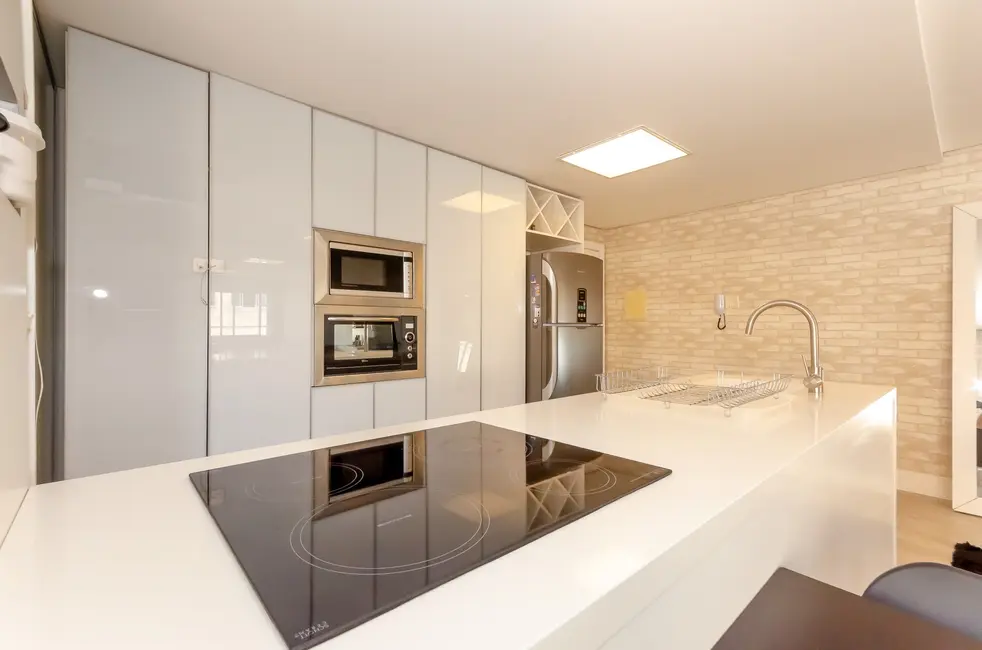 Foto 7 de Apartamento com 1 quarto à venda, 66m2 em Passo da Areia, Porto Alegre - RS