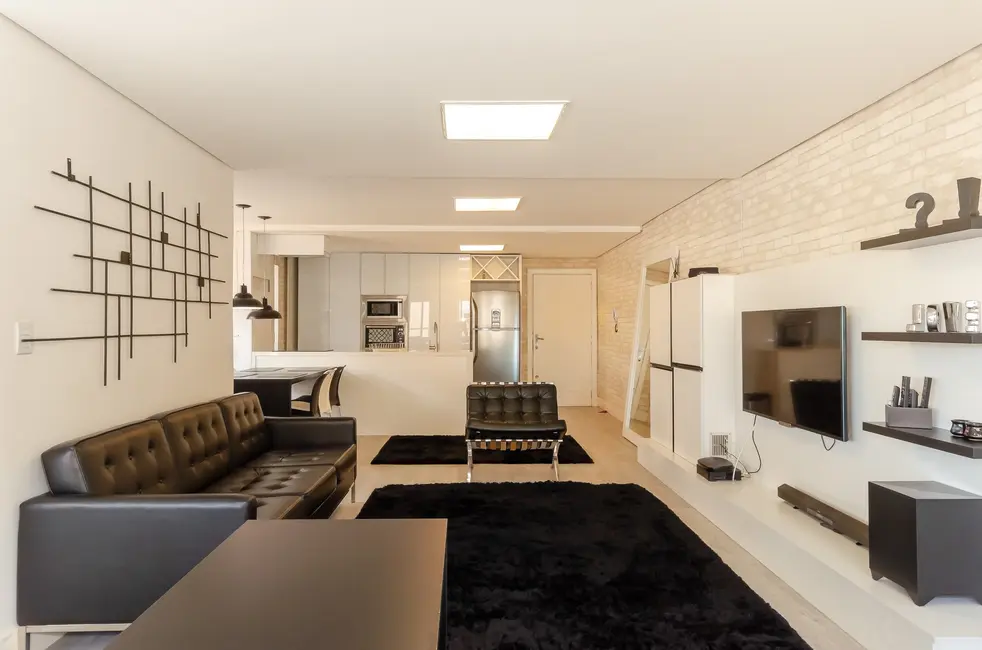 Foto 6 de Apartamento com 1 quarto à venda, 66m2 em Passo da Areia, Porto Alegre - RS