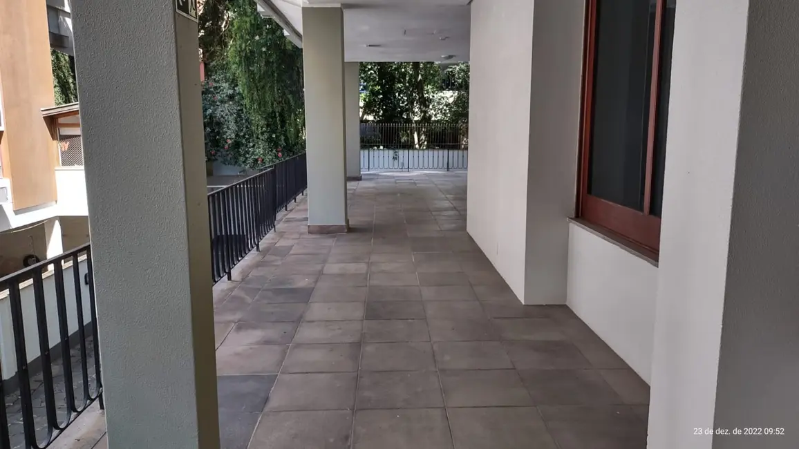 Apartamento com 3 quartos à venda, 104m2 em Petrópolis, Porto Alegre - RS - imagem 7 Foto 7 de Apartamento com 3 quartos à venda, 104m2 em Petrópolis, Porto Alegre - RS