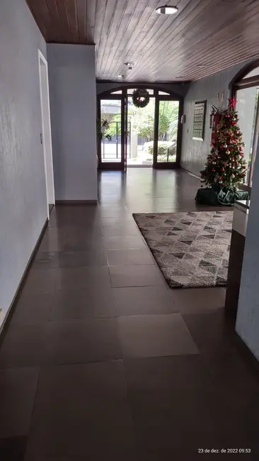 Apartamento com 3 quartos à venda, 104m2 em Petrópolis, Porto Alegre - RS - imagem 4 Foto 4 de Apartamento com 3 quartos à venda, 104m2 em Petrópolis, Porto Alegre - RS