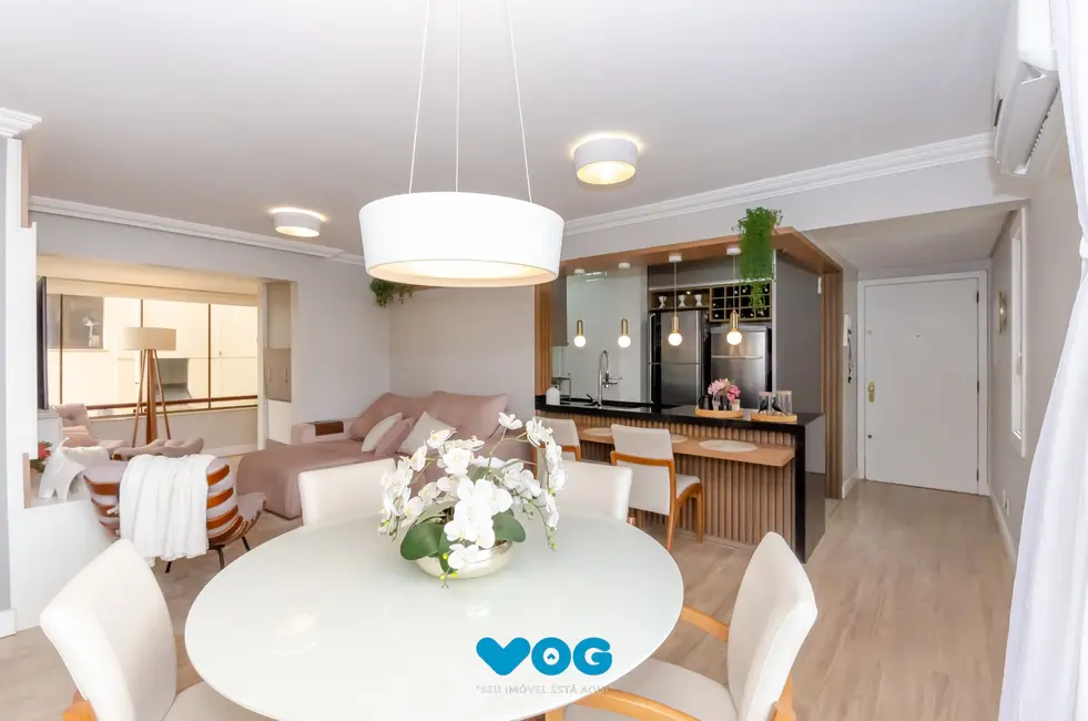 Apartamento com 3 quartos à venda, 127m2 em Petrópolis, Porto Alegre - RS - imagem 7 Foto 7 de Apartamento com 3 quartos à venda, 127m2 em Petrópolis, Porto Alegre - RS