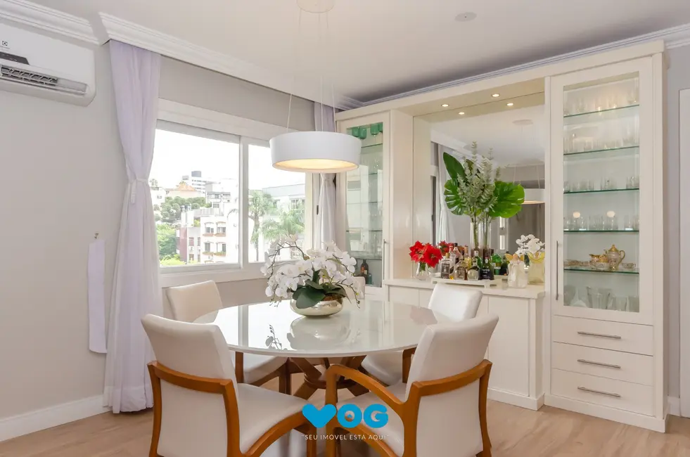 Apartamento com 3 quartos à venda, 127m2 em Petrópolis, Porto Alegre - RS - imagem 5 Foto 5 de Apartamento com 3 quartos à venda, 127m2 em Petrópolis, Porto Alegre - RS