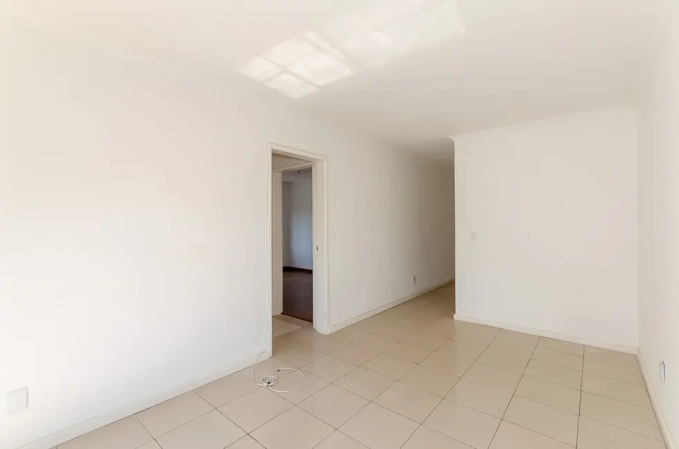 Foto 12 de Apartamento com 2 quartos à venda e para alugar, 64m2 em Jardim Botânico, Porto Alegre - RS