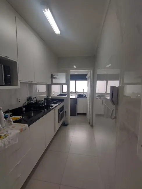 Foto 4 de Apartamento com 2 quartos à venda, 72m2 em Jardim Lindóia, Porto Alegre - RS