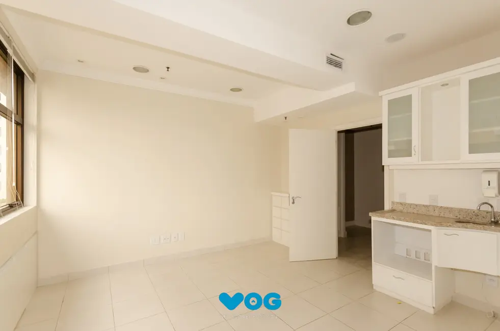 Foto 9 de Sala Comercial para alugar, 38m2 em Auxiliadora, Porto Alegre - RS