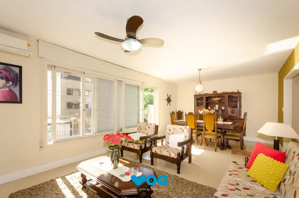 Casa com 3 quartos à venda, 230m2 em Petrópolis, Porto Alegre - RS - imagem 6 Foto 6 de Casa com 3 quartos à venda, 230m2 em Petrópolis, Porto Alegre - RS