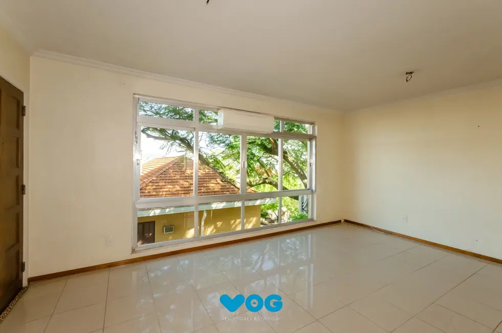 Apartamento com 3 quartos à venda, 110m2 em Petrópolis, Porto Alegre - RS - imagem 3 Foto 3 de Apartamento com 3 quartos à venda, 110m2 em Petrópolis, Porto Alegre - RS