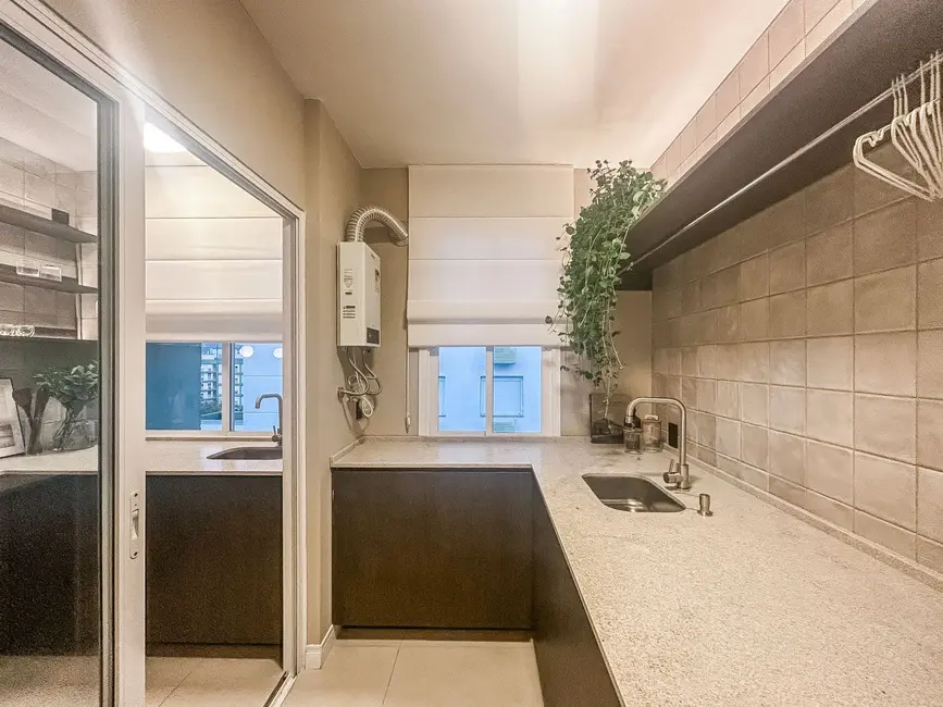 Foto 5 de Apartamento com 2 quartos à venda, 68m2 em Petrópolis, Porto Alegre - RS