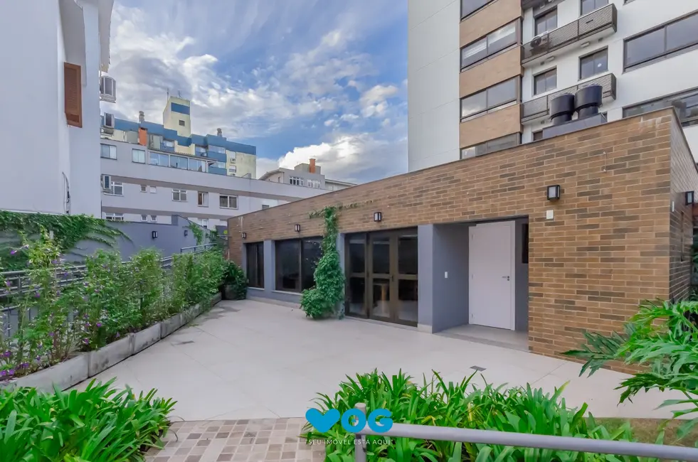 Foto 2 de Apartamento com 2 quartos à venda e para alugar, 67m2 em Passo da Areia, Porto Alegre - RS