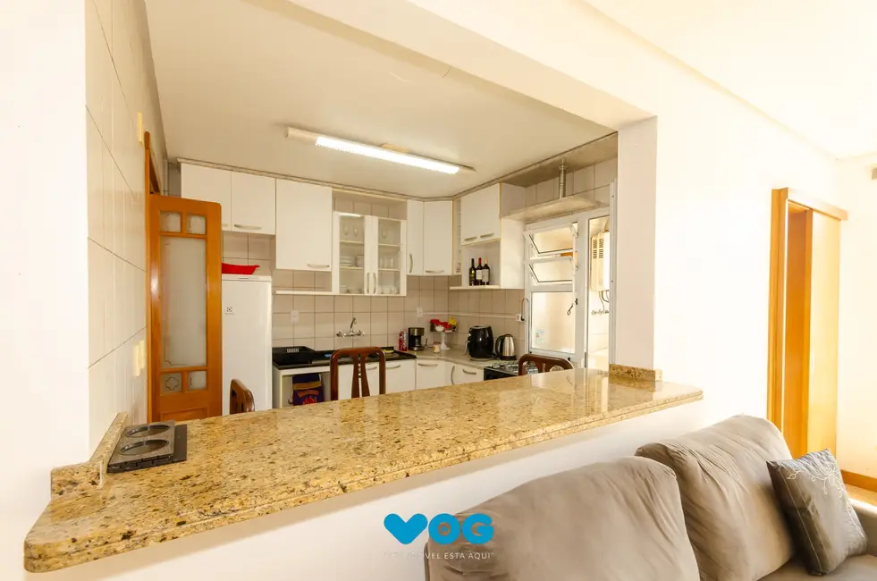 Foto 8 de Apartamento com 3 quartos à venda e para alugar, 91m2 em Medianeira, Porto Alegre - RS