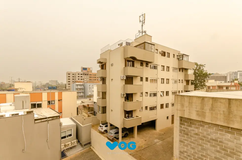 Apartamento com 2 quartos à venda, 72m2 em Santa Cecília, Porto Alegre - RS - imagem 4 Foto 4 de Apartamento com 2 quartos à venda, 72m2 em Santa Cecília, Porto Alegre - RS