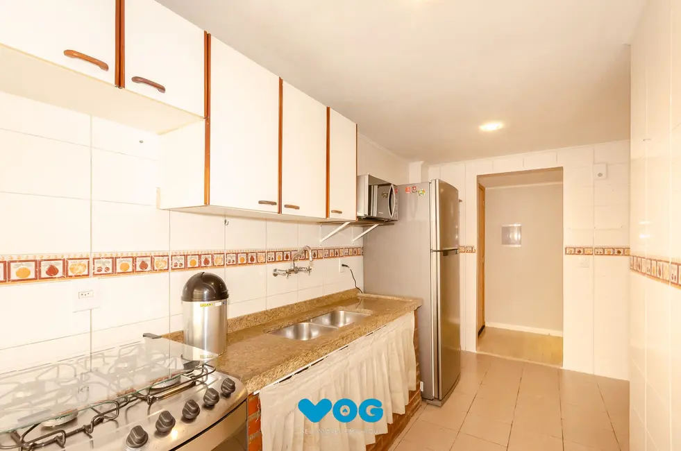 Apartamento com 2 quartos à venda, 72m2 em Santa Cecília, Porto Alegre - RS - imagem 8 Foto 8 de Apartamento com 2 quartos à venda, 72m2 em Santa Cecília, Porto Alegre - RS