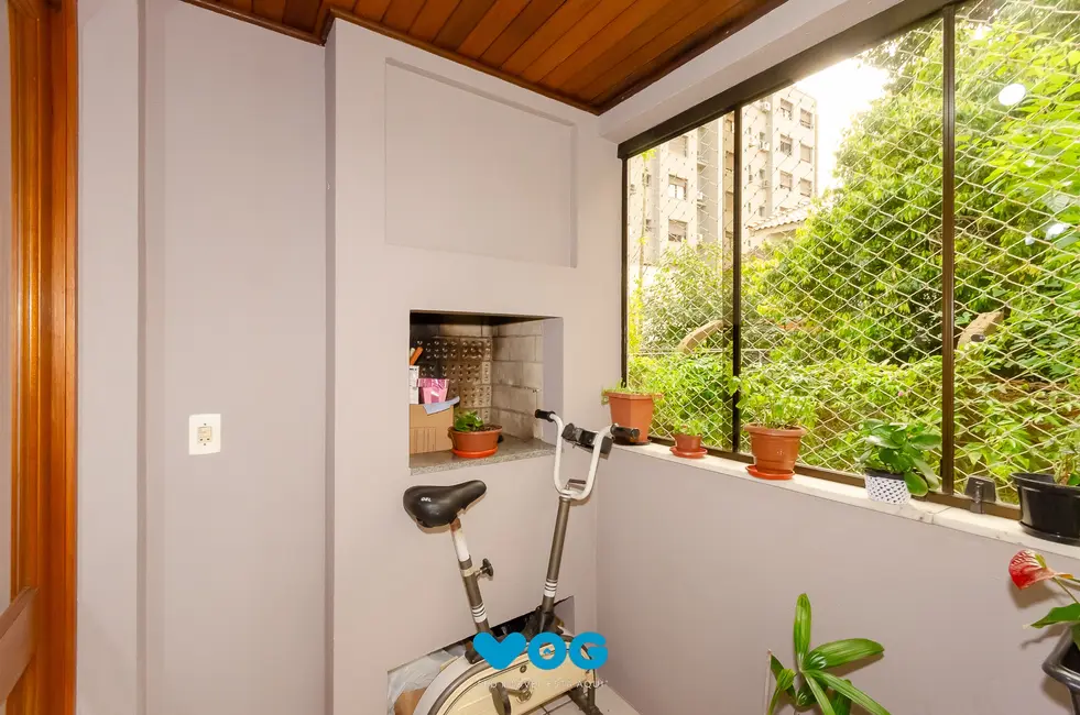 Apartamento com 2 quartos à venda, 69m2 em Petrópolis, Porto Alegre - RS - imagem 4 Foto 4 de Apartamento com 2 quartos à venda, 69m2 em Petrópolis, Porto Alegre - RS