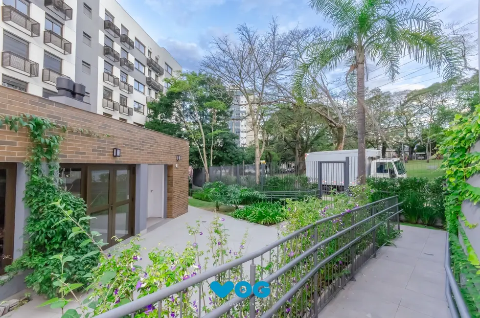 Apartamento com 2 quartos à venda, 67m2 em Passo da Areia, Porto Alegre - RS - imagem 3 Foto 3 de Apartamento com 2 quartos à venda, 67m2 em Passo da Areia, Porto Alegre - RS