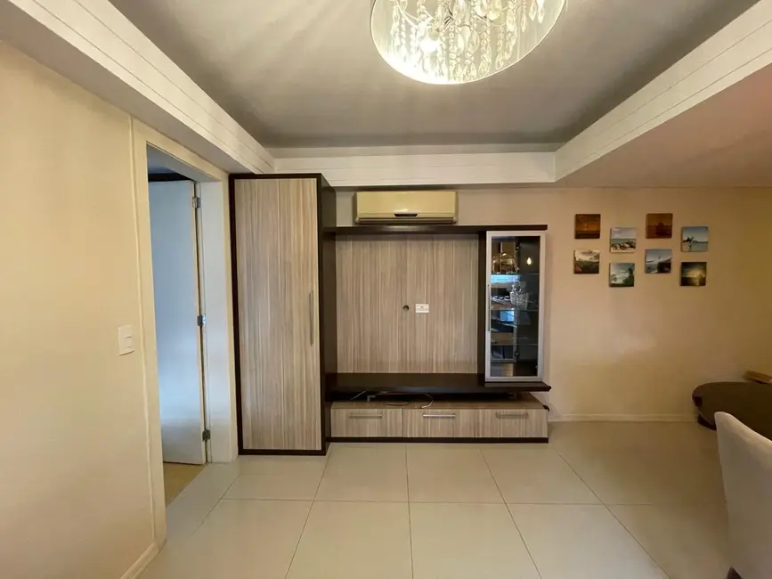 Apartamento com 1 quarto à venda, 57m2 em Bela Vista, Porto Alegre - RS - imagem 4 Foto 4 de Apartamento com 1 quarto à venda, 57m2 em Bela Vista, Porto Alegre - RS