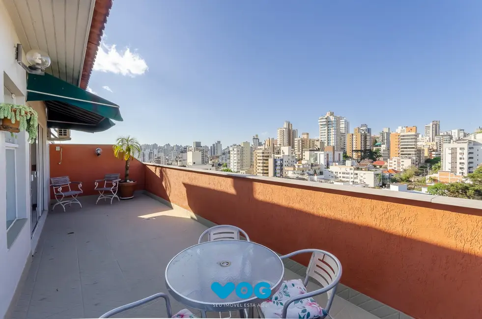 Apartamento com 2 quartos à venda, 151m2 em Petrópolis, Porto Alegre - RS - imagem 8 Foto 8 de Apartamento com 2 quartos à venda, 151m2 em Petrópolis, Porto Alegre - RS