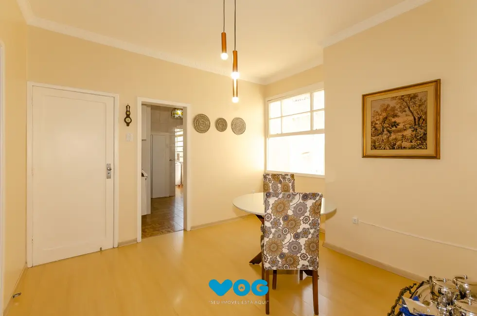 Apartamento com 3 quartos à venda, 119m2 em Petrópolis, Porto Alegre - RS - imagem 6 Foto 6 de Apartamento com 3 quartos à venda, 119m2 em Petrópolis, Porto Alegre - RS