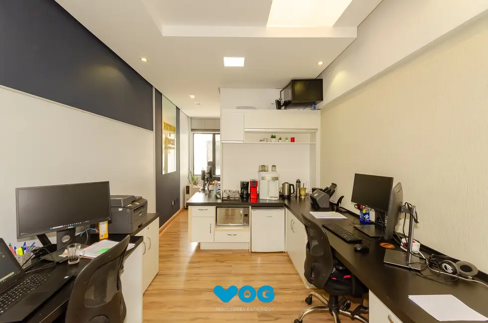 Sala Comercial para alugar, 70m2 em Petrópolis, Porto Alegre - RS - imagem 4 Foto 4 de Sala Comercial para alugar, 70m2 em Petrópolis, Porto Alegre - RS