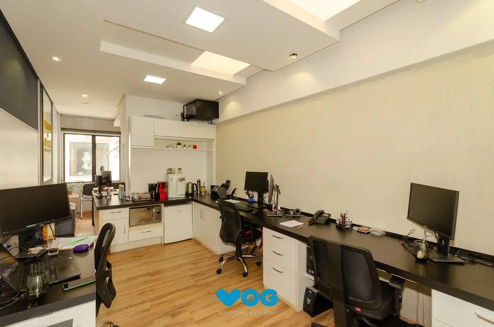 Sala Comercial para alugar, 70m2 em Petrópolis, Porto Alegre - RS - imagem 3 Foto 3 de Sala Comercial para alugar, 70m2 em Petrópolis, Porto Alegre - RS