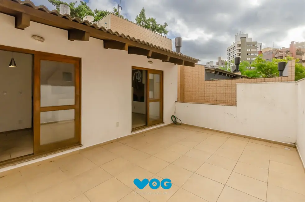 Foto 4 de Apartamento com 2 quartos à venda, 121m2 em Bela Vista, Porto Alegre - RS