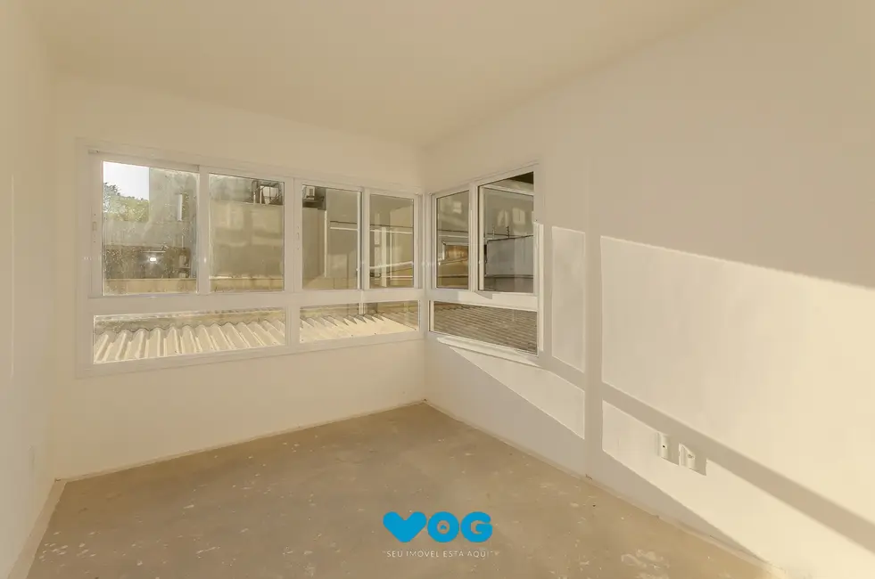 Foto 3 de Apartamento com 2 quartos à venda, 71m2 em Jardim do Salso, Porto Alegre - RS