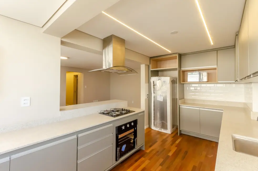 Foto 9 de Apartamento com 3 quartos à venda, 108m2 em Três Figueiras, Porto Alegre - RS