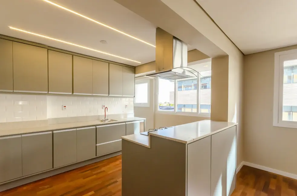 Foto 6 de Apartamento com 3 quartos à venda, 108m2 em Três Figueiras, Porto Alegre - RS