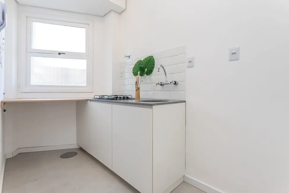 Apartamento com 1 quarto à venda, 40m2 em Petrópolis, Porto Alegre - RS - imagem 7 Foto 7 de Apartamento com 1 quarto à venda, 40m2 em Petrópolis, Porto Alegre - RS