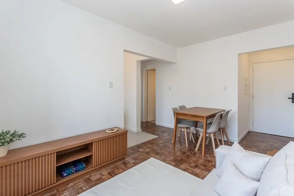 Apartamento com 1 quarto à venda, 40m2 em Petrópolis, Porto Alegre - RS - imagem 4 Foto 4 de Apartamento com 1 quarto à venda, 40m2 em Petrópolis, Porto Alegre - RS