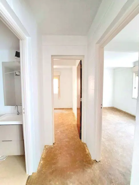 Foto 6 de Apartamento com 2 quartos à venda, 61m2 em Santana, Porto Alegre - RS